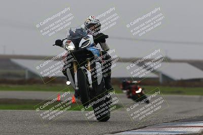 media/Nov-29-2025-TrackDaz (Sat) [[10ae2d9bce]]/A Group/Session 4 (Wheelie Bump)/